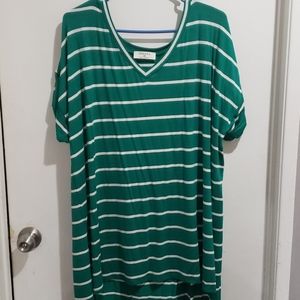 2xl green and white striped blouse